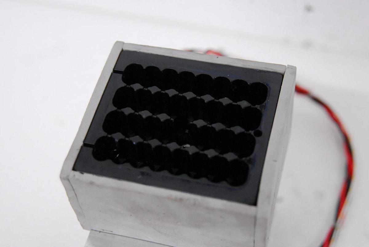 Used Roche MagNA Pure LC 2.0 - Cooling Block CL1 Peltier Element