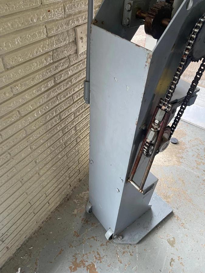 Used 1978 Grilliat-Jaeger Cork Boring Machine TYPE: BLC, No: 8402