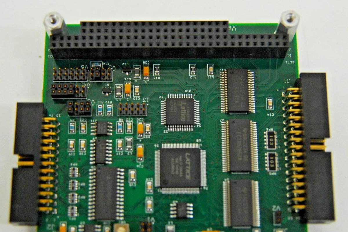 Used VersaLogic P-DAS1 VCM-DAS-1 PC/104 100kHz Analog Input/Output Digital I/O Module