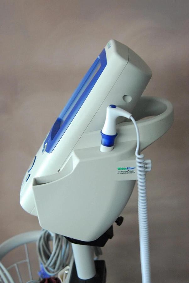 Used Welch Allyn 45NTO Vital Signs Spot LXi Patient Monitor W/ Stand, and MORE