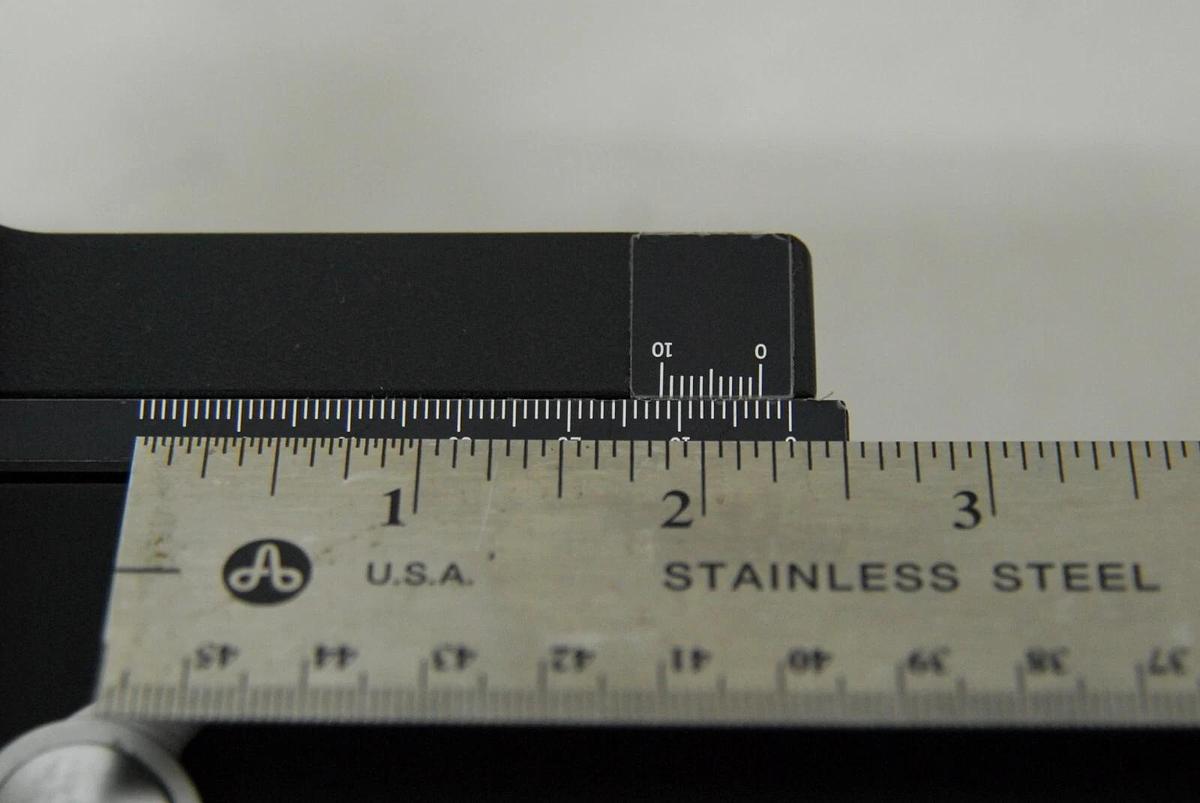 Used Olympus Spectra-Tech X-Y Stage W/ Clip, Stage Mount (0047-172D IR-Plan)