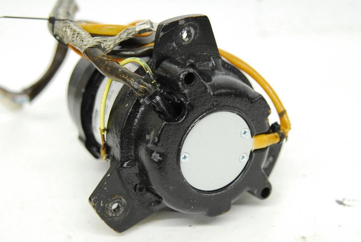 Used Hettich E2439 120V Centrifuge Motor SRFU 0,09/2-B52 - 1401-01 Universal 320