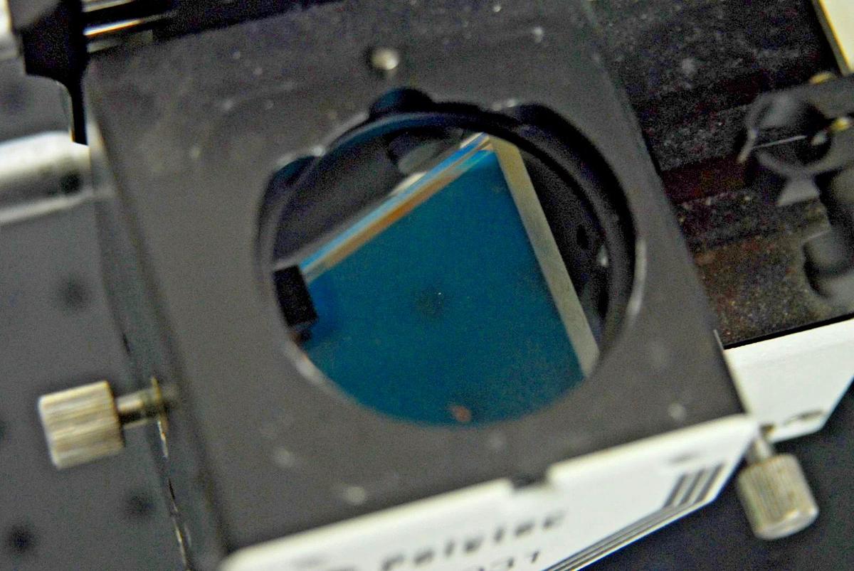 Used Polytec OFV-T031-NZ OFV-T-030 OFV-T-031 Vibrometer Stand W/ VCT-072 Camera