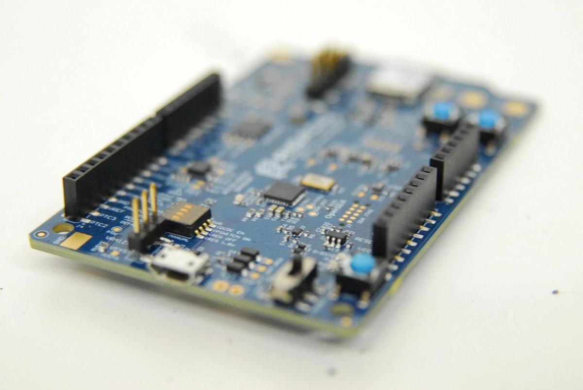 Rigado R41Z Wireless Evaluation Board (NXP Kinetis KW41Z Thread and BLE SoC)