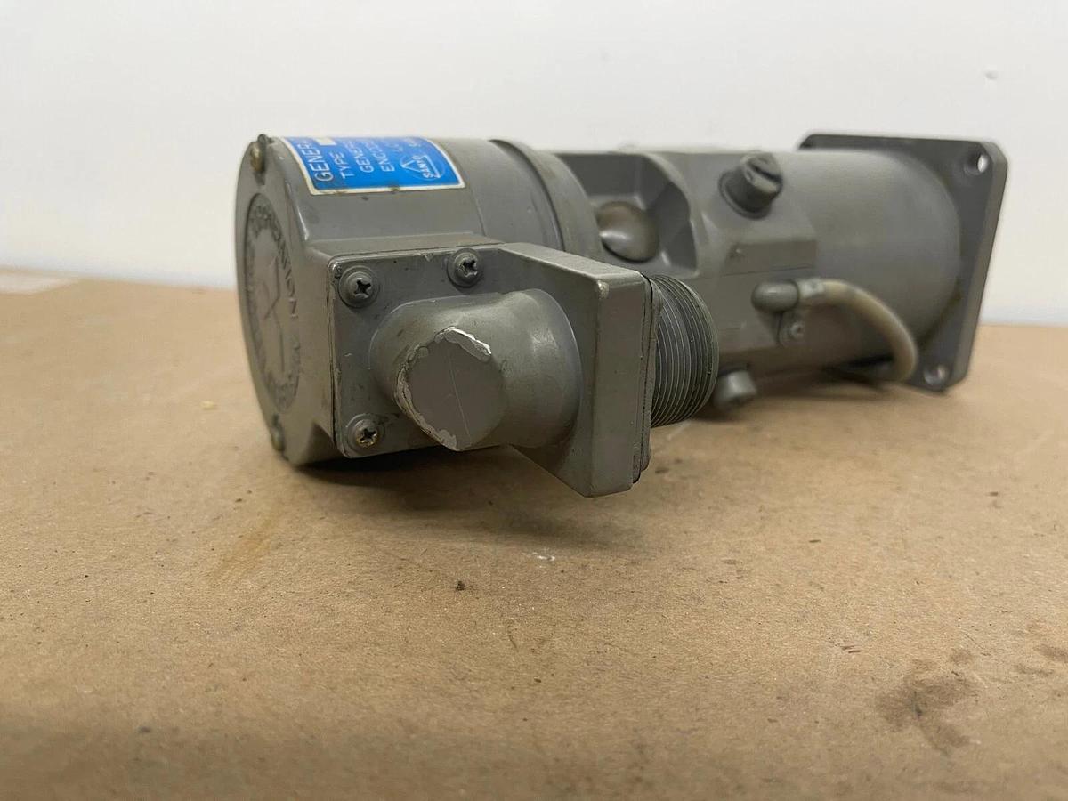 Used Mitsubishi HD20ET-02 DC Servo Motor / Sanyo Denki G1811-097-6 Encoder (DWC200H)