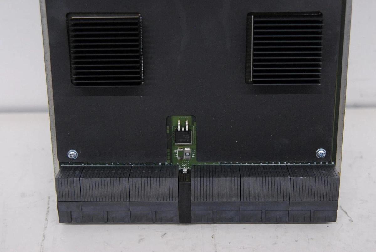 Used Foundry Networks Brocade SX-FISF FastIron SX 800/SX 1600 Switch Fabric Module