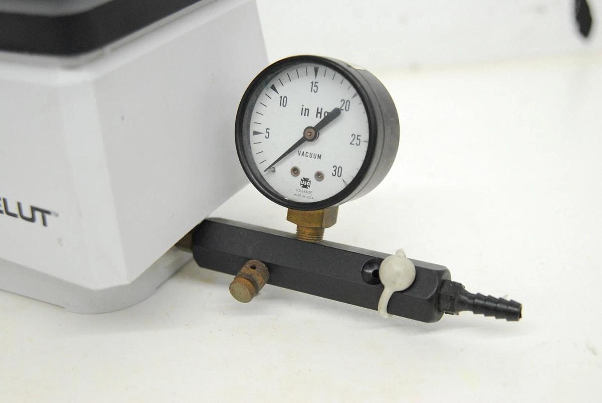 Used Analytichem International AI 6000 VAC-ELUT Vacuum Manifold/Chamber