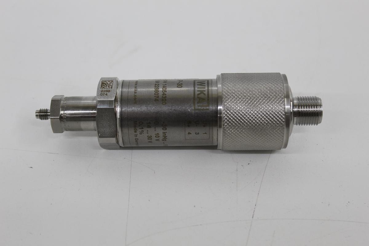 Used WIKA P-30 14054320 Precision Gauge Pressure Transducer 0-985 PSI 0-10V