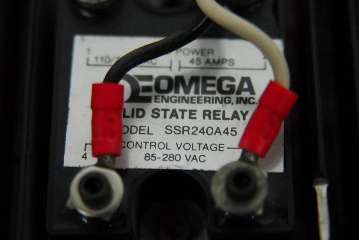 Used Omega SSR240A45 Solid State Relay W/ Mount/Heat Sink- TESTED