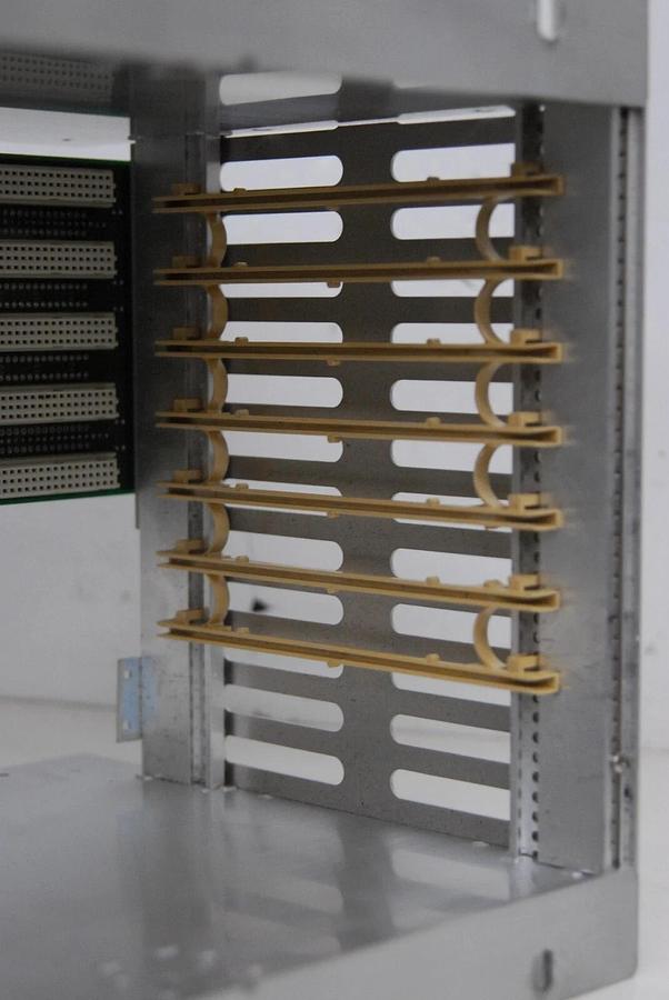 Used Schroff 23000-465 Backplane 6U VME 5-SLOT MONO ADC W/ Enclosure TVC-06NDA-4