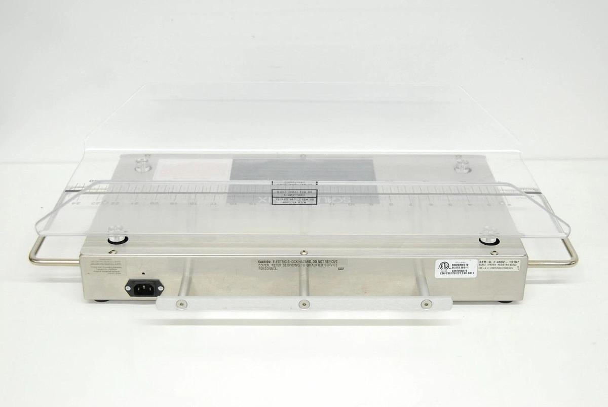 Used Scale-Tronix 4800 4802 Pediatric Scale W/ Acrylic Cradle