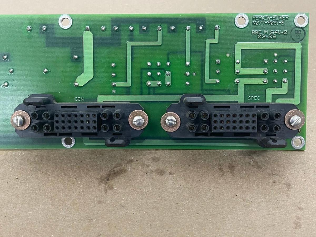 Used PerkinElmer N077-9054 AC Distribution W/ N037-0295 Plug