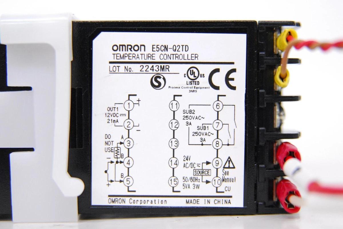 Used Omron E5CN-Q2HBTD E5CN Temperature Controller