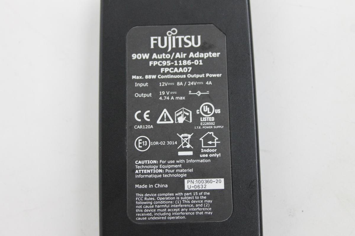Used Fujitsu 100360-20 90W Auto/Air Adapter