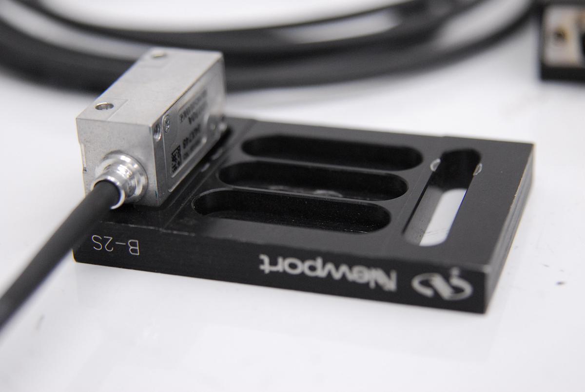Used Renishaw SiGNUM Si-NN-1000 Interface Module Box w/ SR030A Optical Readhead 3m