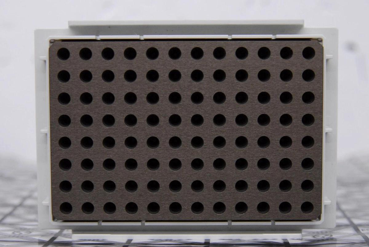 Used Eppendorf 960002083 Thermorack Thermoblock PCR 96 for PCR epMotion 5075