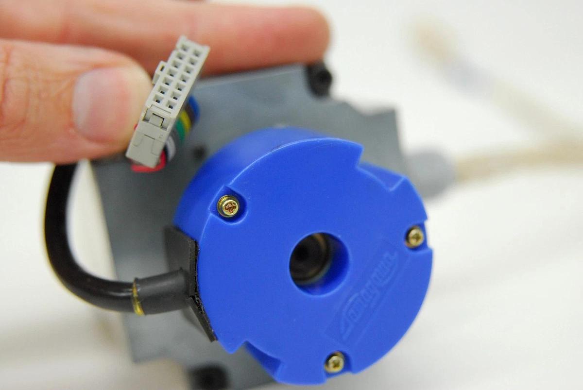 Used Pacific Scientific MK21K-00YY-122 AC Servo Motor - Puritan Bennett 740