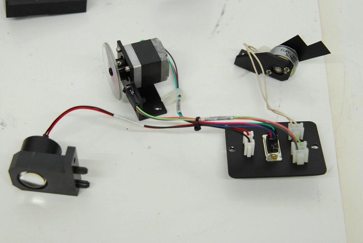 Used AB 4800 MALDI TOF/TOF - Lens, Filters, Mirrors, Mounts, Shutter and Filter Wheel