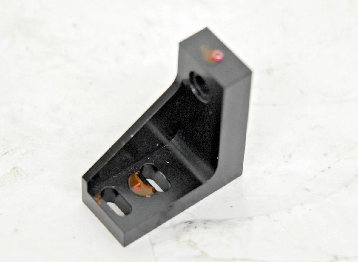 Used B. Halle λ/2 405nm Zero Half Waveplate Retarder