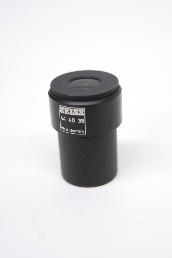Used ZEISS 444039 S-Pl 10x/20 Eyepiece - Read Description