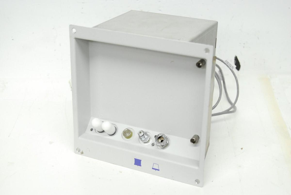 Used Alung HL-CR4-37-000 Sweep Gas Module W/ HL-CR4-21-000 Manifold - Hemolung CR4