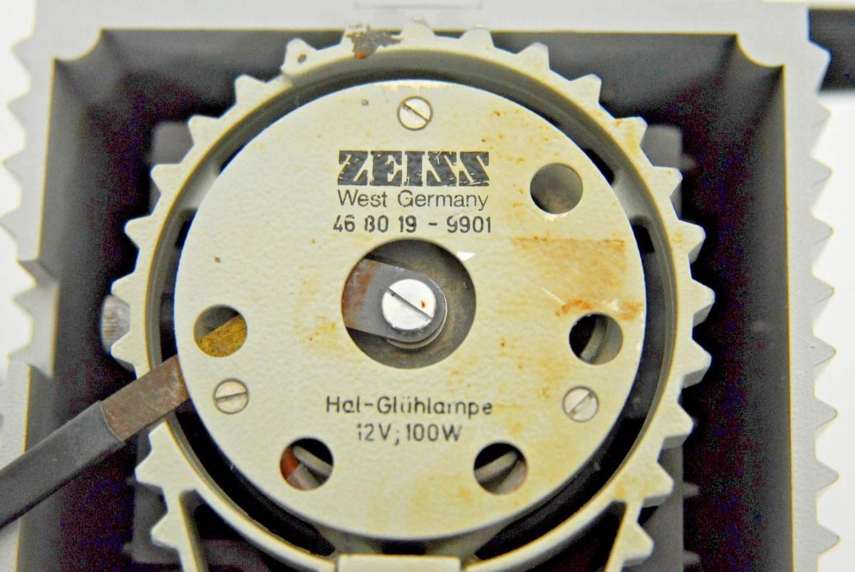 Used Zeiss 39 25 33 Microscope Power Supply  W/ 46 72 59, 46 80 19 Lamp Housing