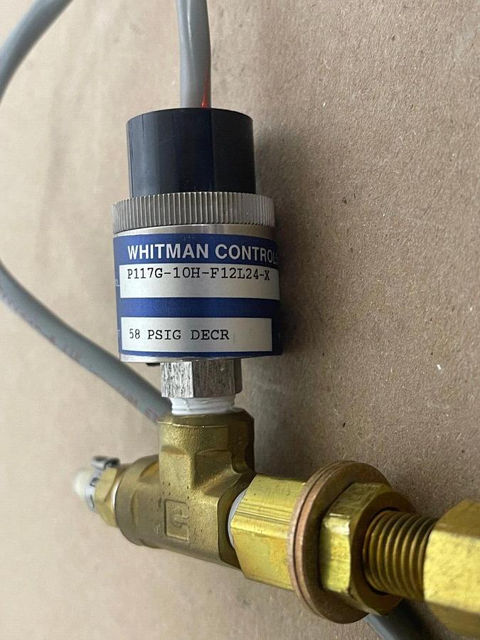 Used Whitman Controls P117G-10H-F12L24-X  Pressure Switch 1/8in