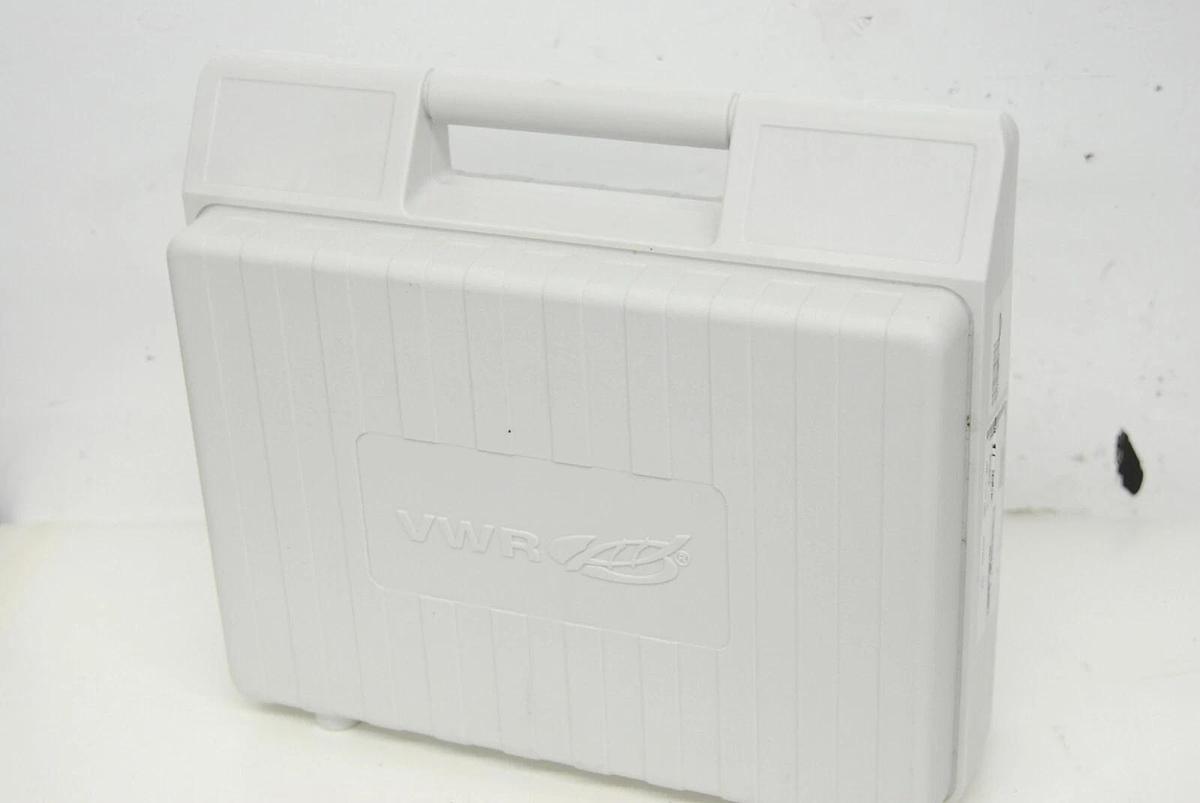 Used VWR 76460-504 pHenomenal pH 1100 H pH/mV/°C Meter Handheld W/ Case