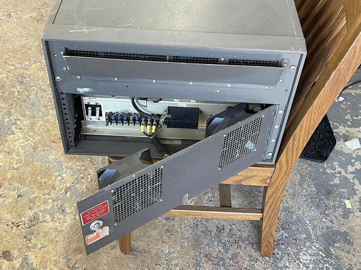 Used Amplifier Research 100LM9 Serial No.0017