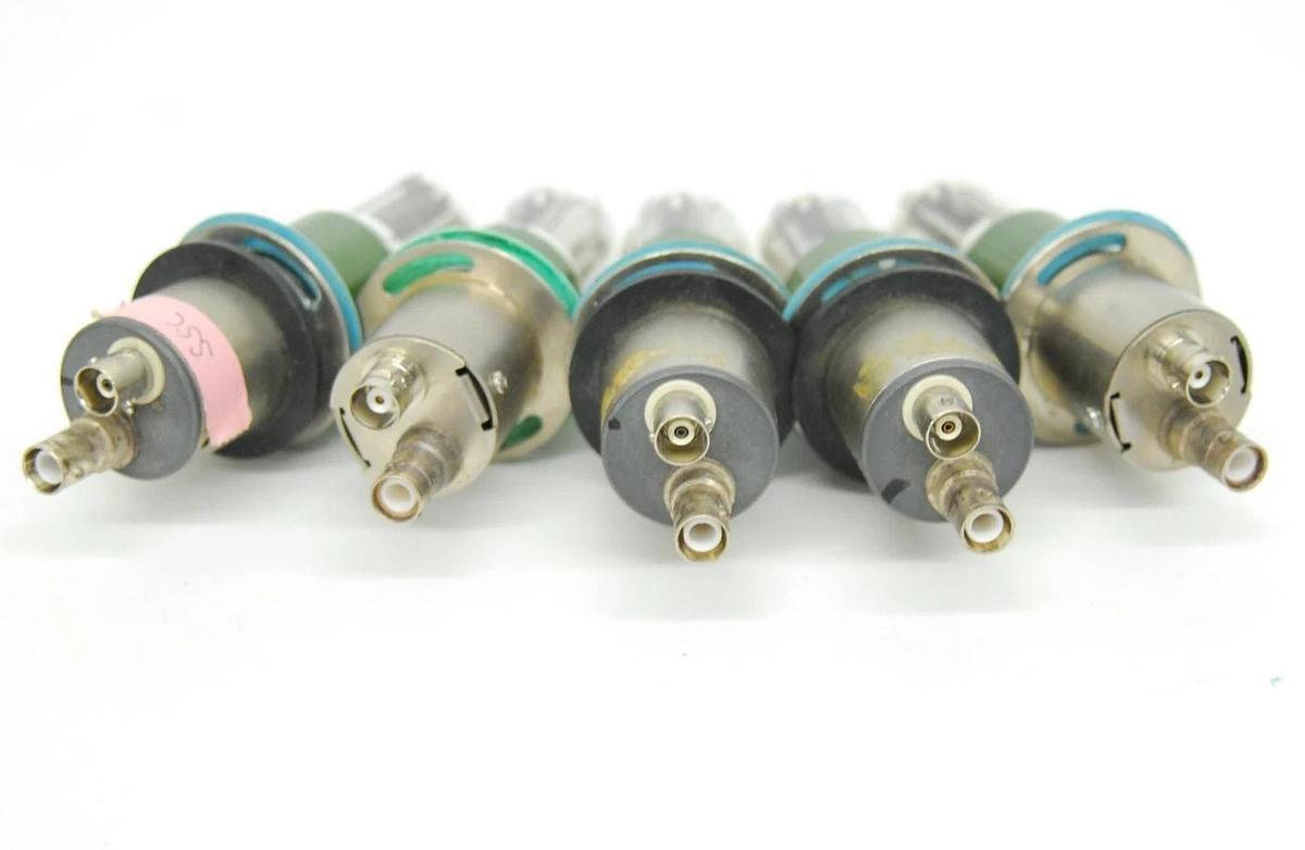 Used Hamamatsu Photomultiplier Tube W/ Sockets - Lot of 5