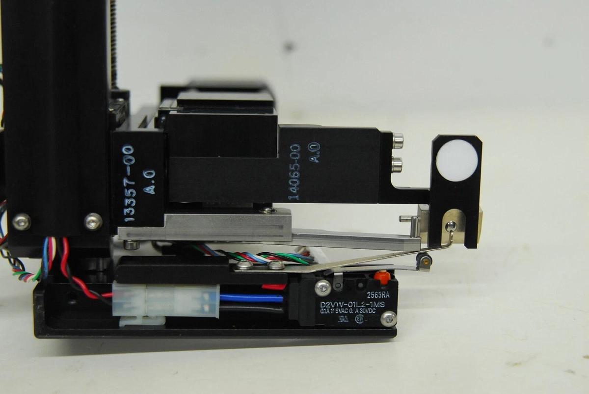 Used Arcturus Veritas 704 LIN Engineering Motors 4118M-46SD-01, 4118M-46S-01 W/ Mount