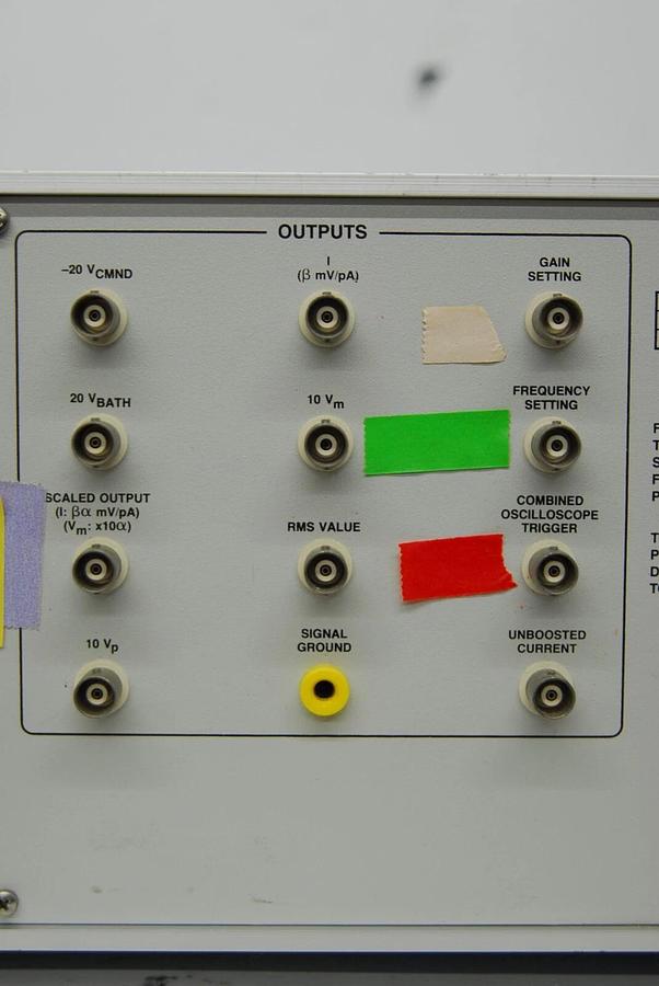 Used Axon Instruments AXOPATCH-1D Patch Clamp Amplifier - READ DESCRIPTION
