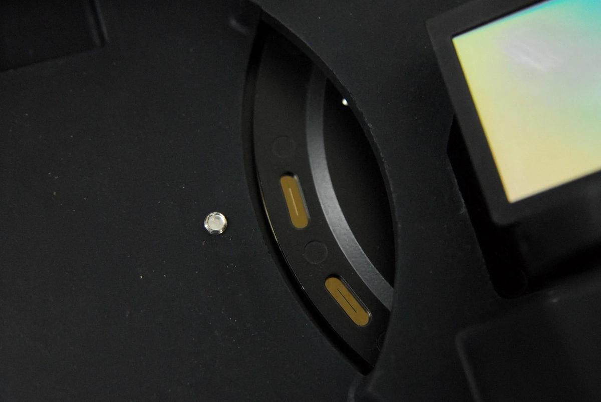 Used Shimadzu UV-2401 PC - Slit Wheel Assembly