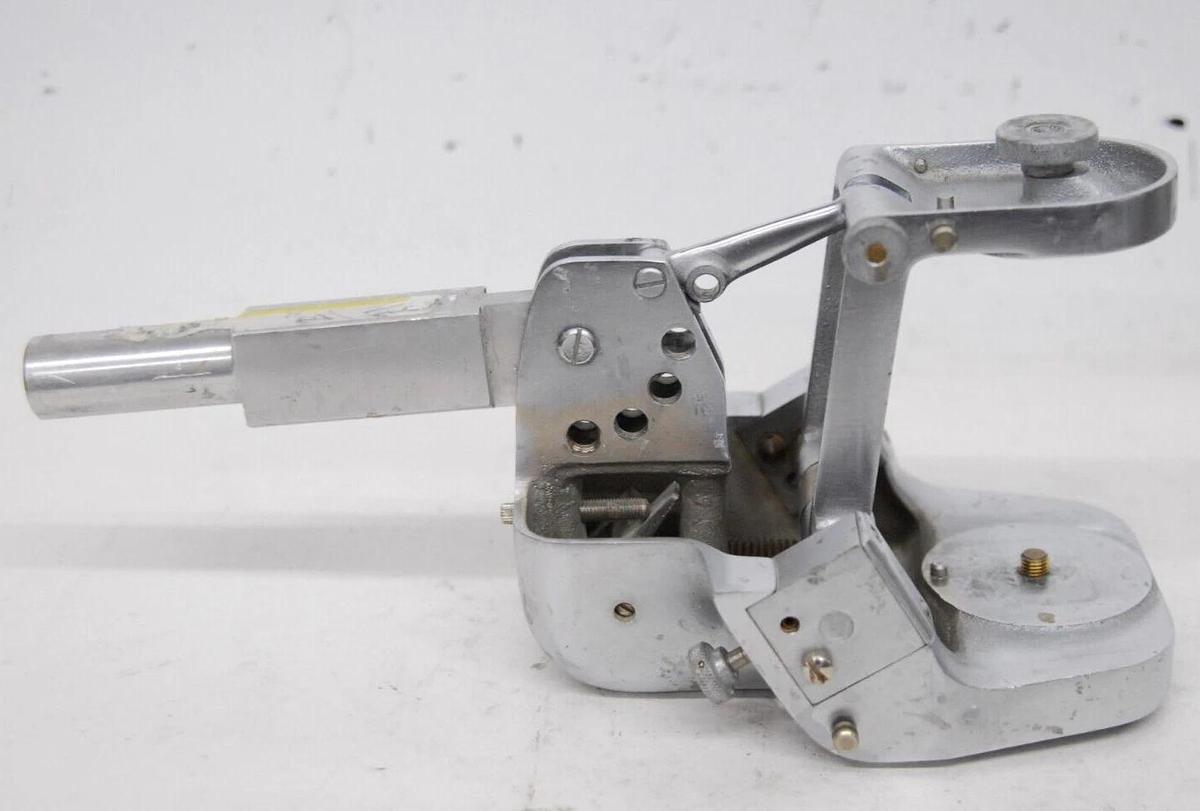 Used Hanau Varsity Manikin Dental Articulator PAT 1682904