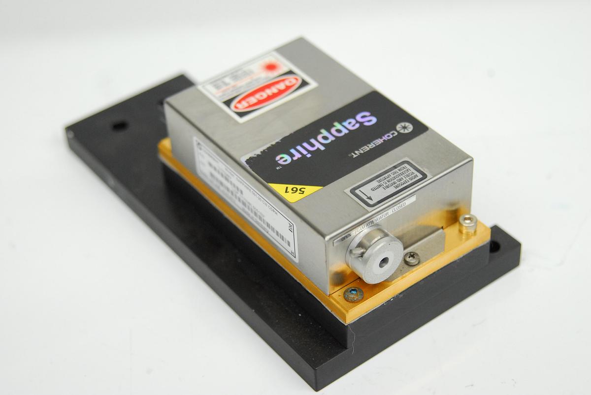 Used Coherent 1170380 Sapphire 561-20 CW CDRH Laser Head 561nm 20mW