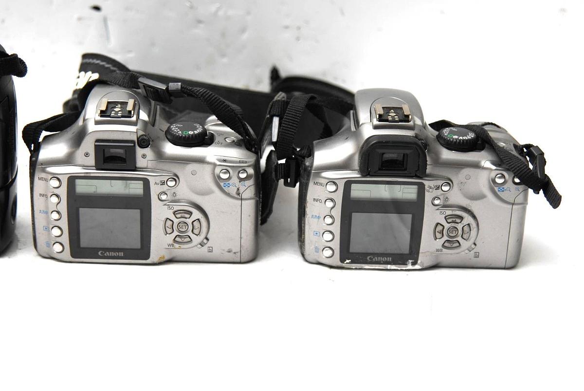 Used Canon EOS Digital Rebel DSLR Lot of 4 with 2 Battery Grips