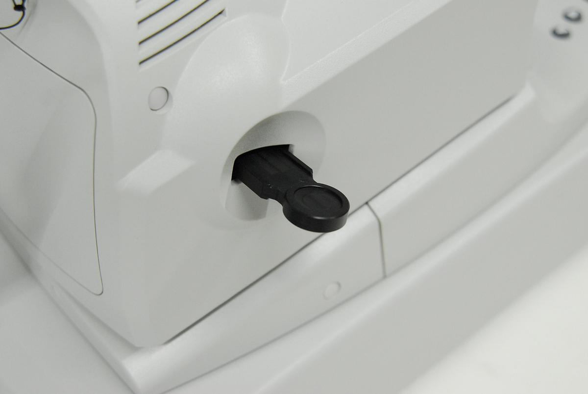 Used Nidek AFC-330 Non-Mydriatic Auto Fundus Camera W/ Case, Software, Laptop