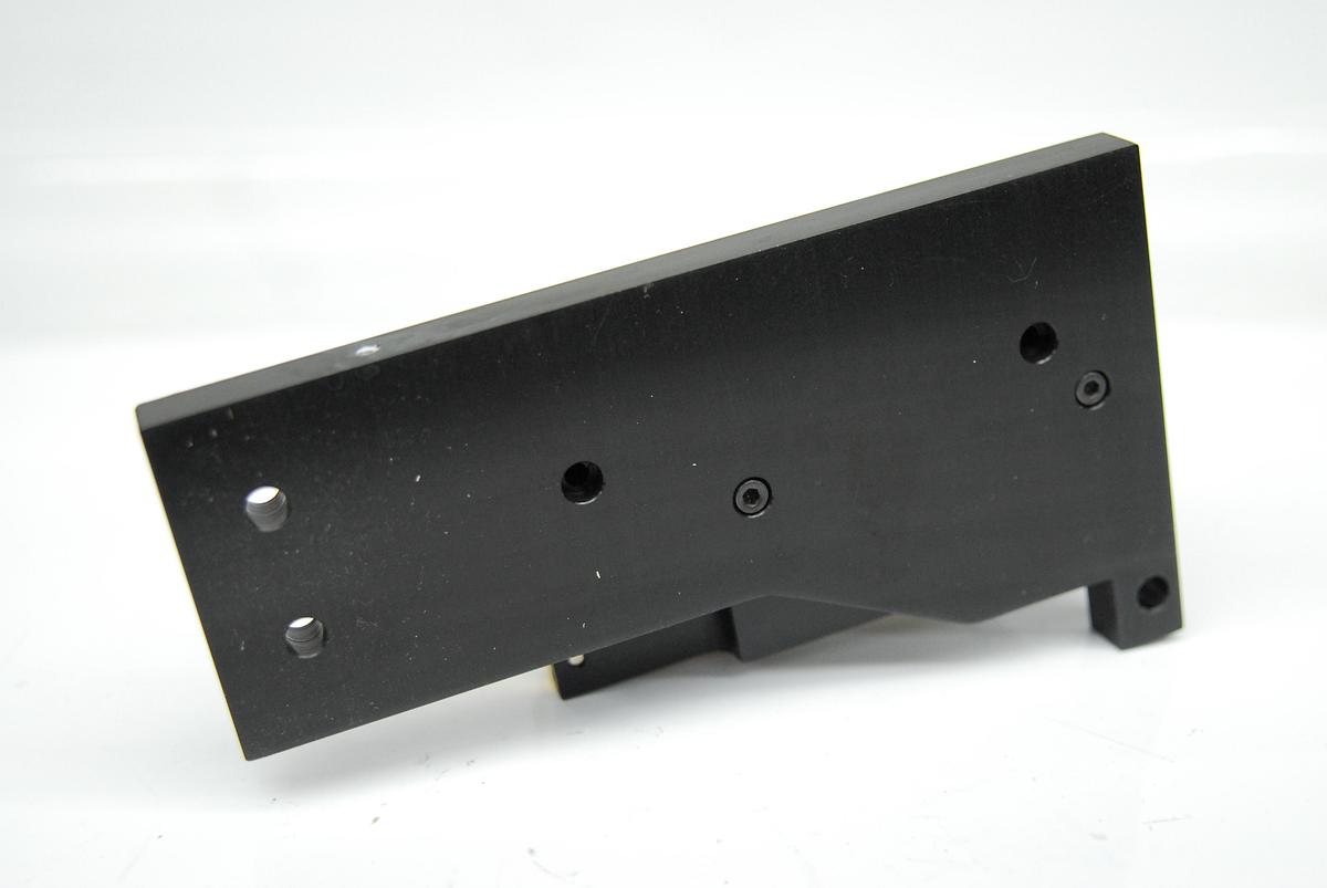 Used Coherent 1170380 Sapphire 561-20 CW CDRH Laser Head 561nm 20mW