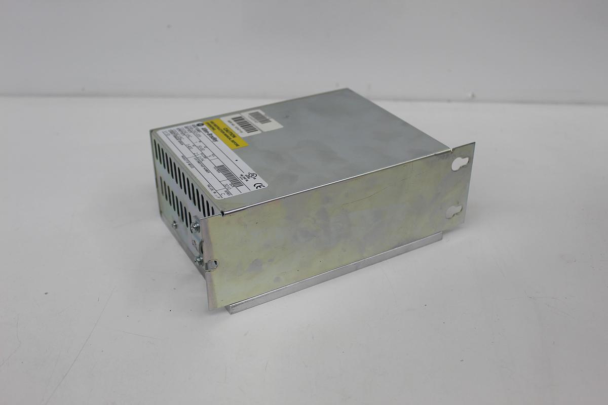 Used Allen Bradley 2098-DSD-005 Series C Ultra3000 Servo Drive 120/240VAC 0-400Hz
