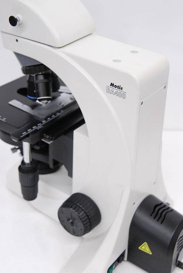 Used Motic BA400 Trinocular Phase Contrast Microscope W/ Plan 10/20/40/100 Objectives