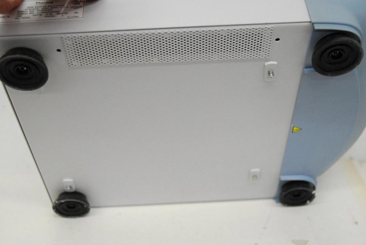 Used Barnstead Lab-Line SHKA2000 MaxQ 2000 Open-Air Platform Orbital Shaker - TESTED