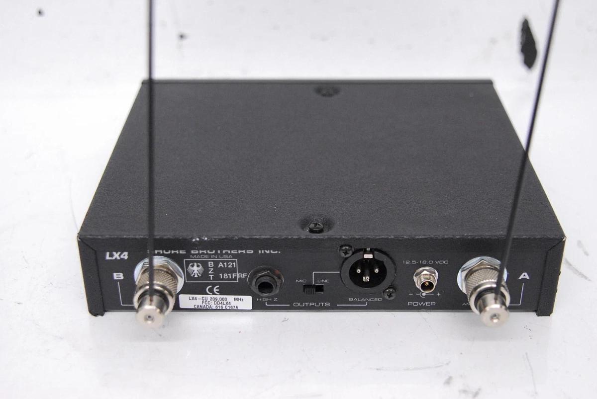 Used Shure Brothers LX4-CU 209MHz LX4 Wireless Receiver W/ Power Adapter, Antennas