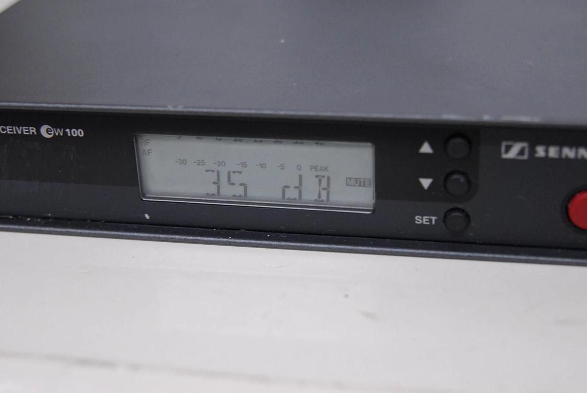 Used Sennheiser EW 100 Diversity Reciever EM100 630-662MHz - Not for US Use