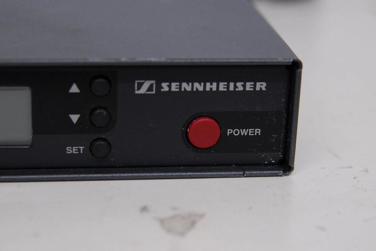 Used Sennheiser EW 100 Diversity Reciever EM100 630-662MHz - Not for US Use