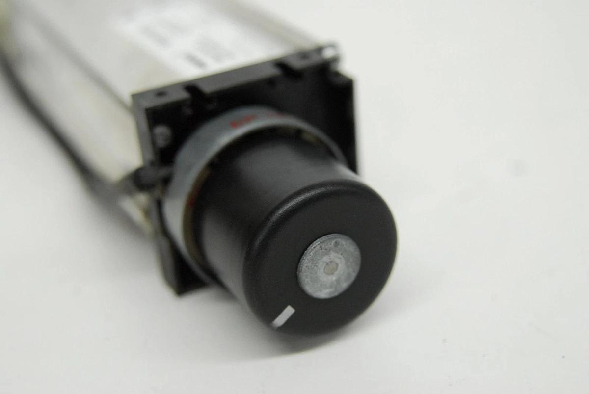 Used Papst QG030-198/14 24V (16-28V) DC 335mA 8W Tangential Blower Fan