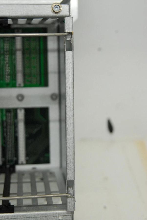 Used ABB 3HAB6372-1 DSQC 330 Controller Backplane