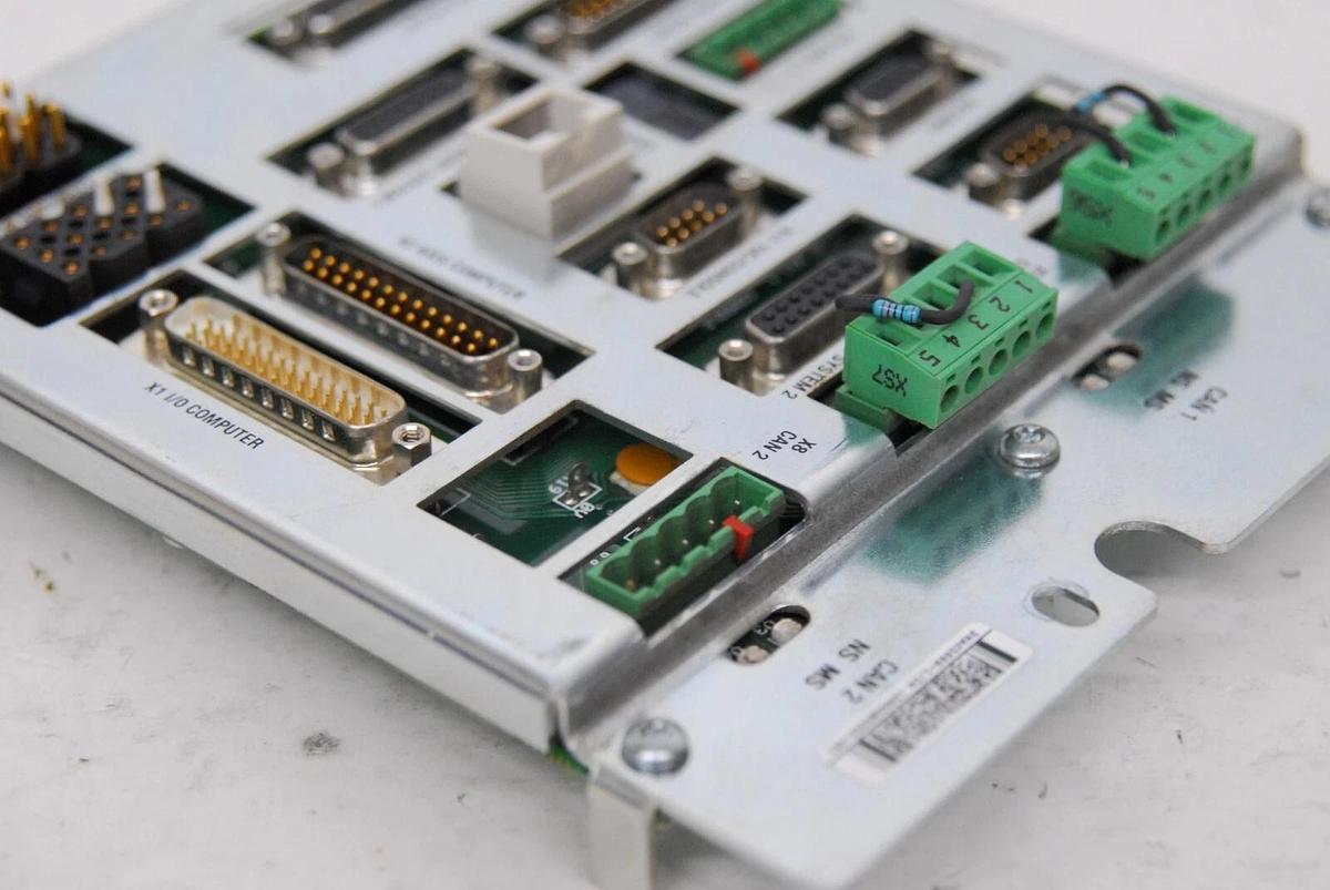 Used ABB DSQC 504 Base Connection Unit 3HAC5689-1, PN: 93-41-09