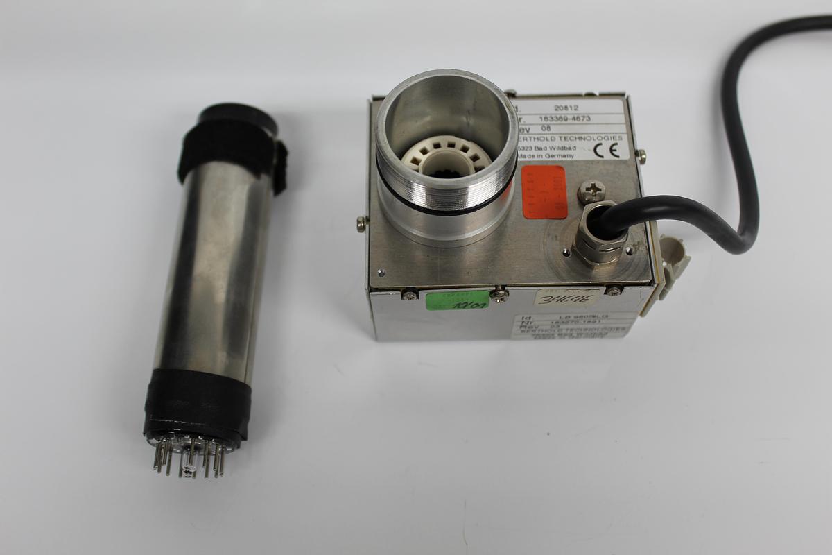 Used EG&G Berthold 20812 LB 9605 LG 163270-1891 Rev 03 Photon Counter Head