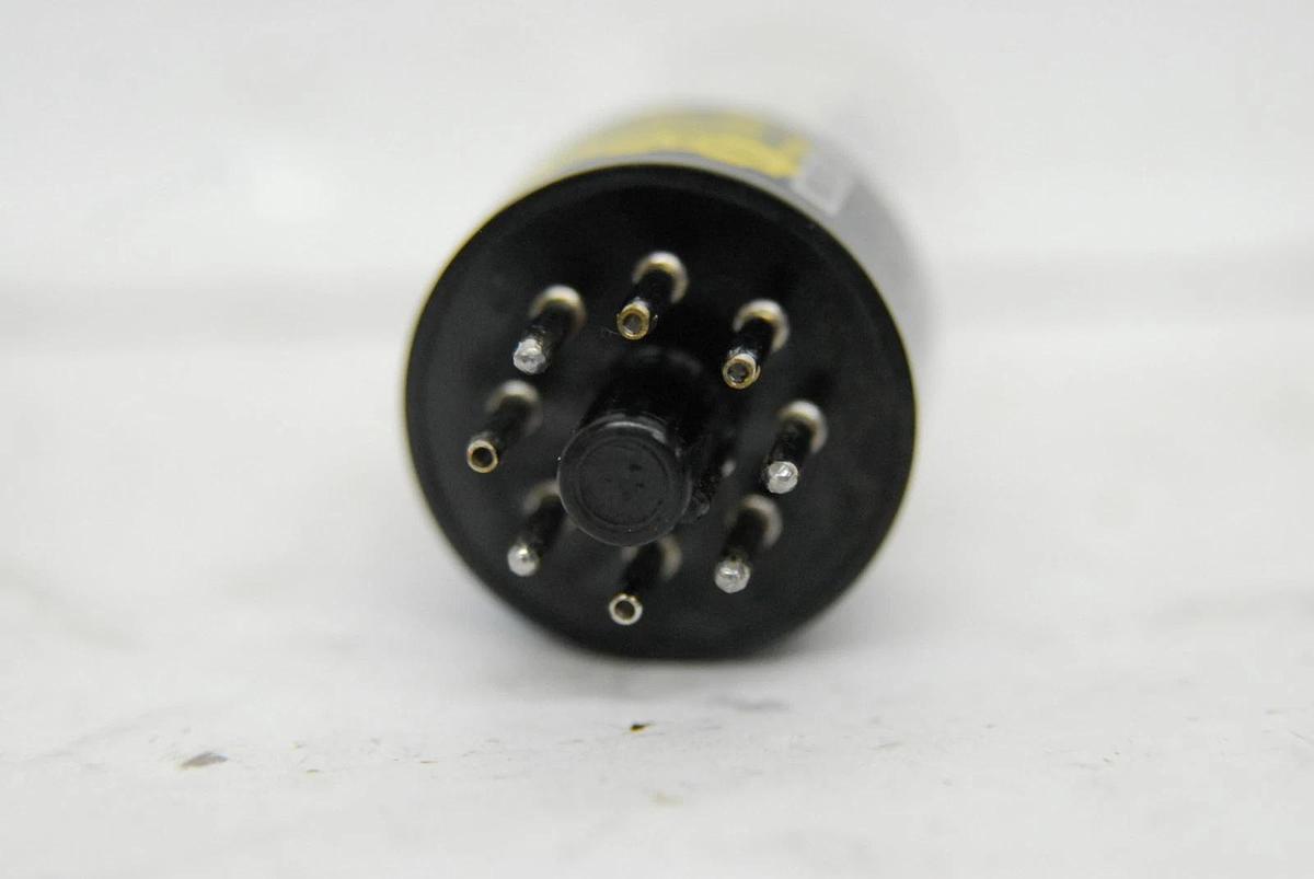 Used Hamamatsu L2D2 Deuterium Lamp L6380 (Shimadzu 062-65055-05) - Lot of 3