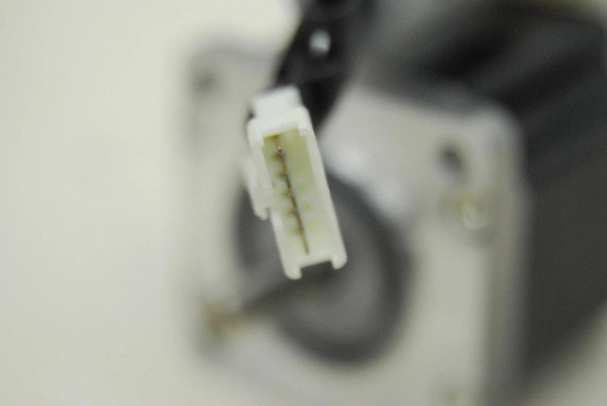 Used Oriental Motor PV267-02A 2-Phase Stepper Motor